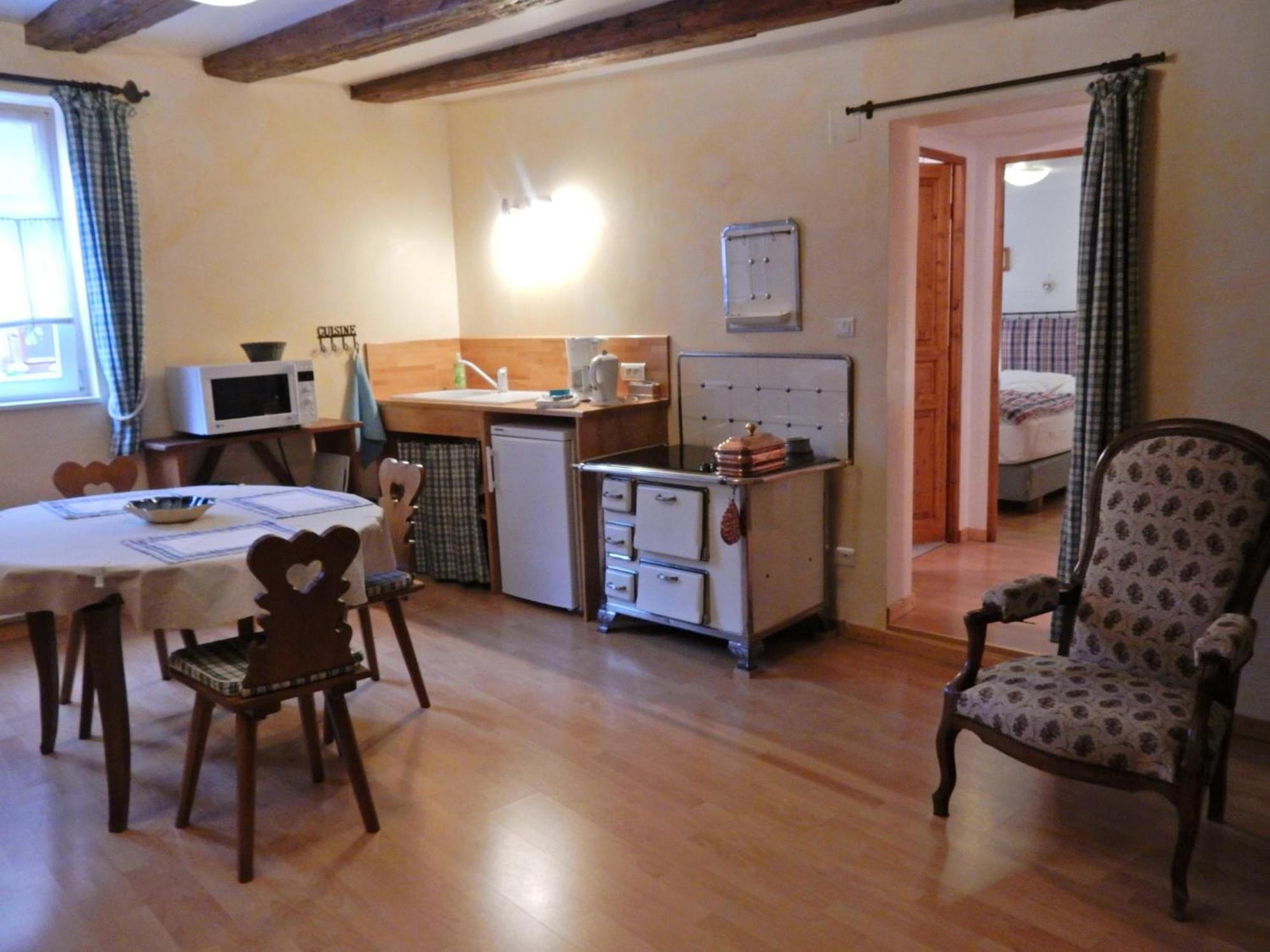 An Apartment In A 17Th Century Wine Grower S House 리크위르 외부 사진