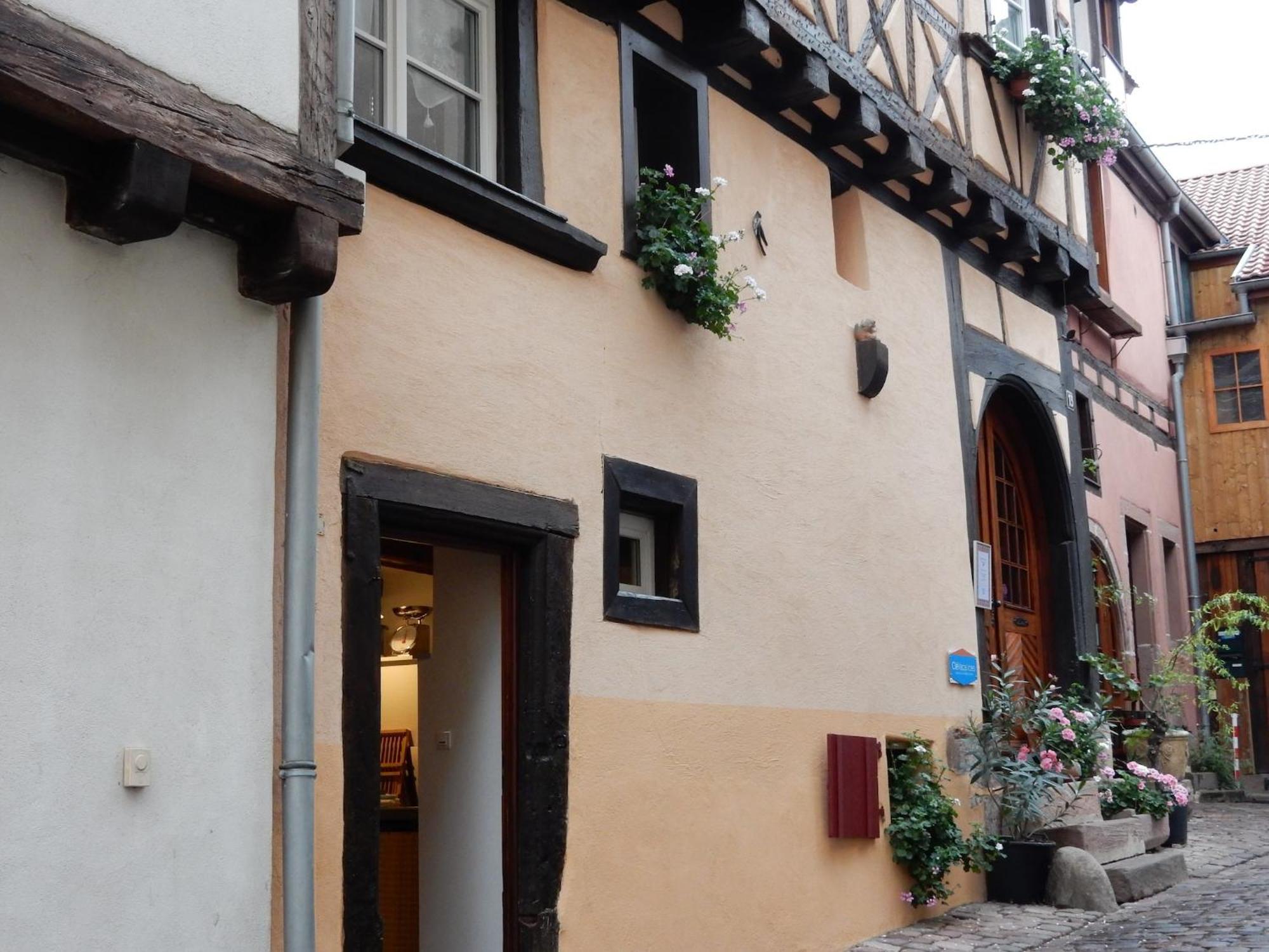 An Apartment In A 17Th Century Wine Grower S House 리크위르 외부 사진